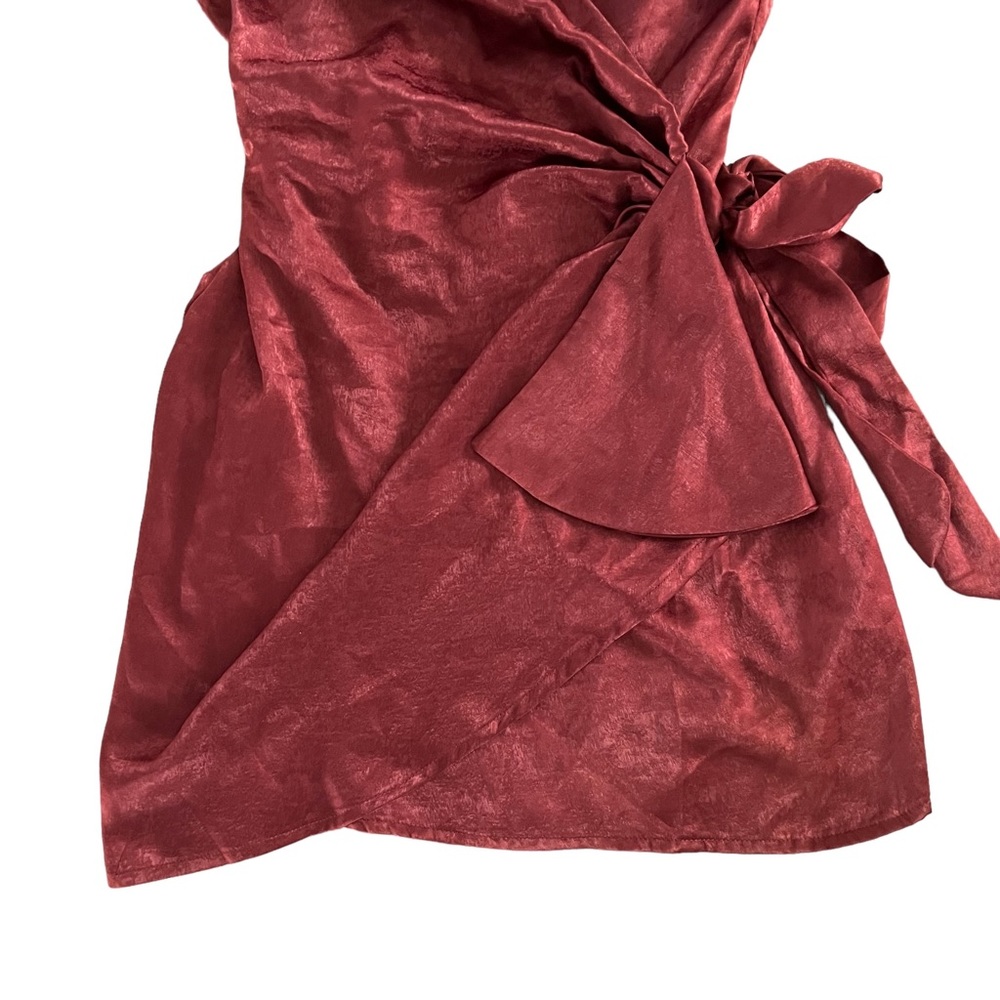 Blue Blush NWT Satin Wrap Dress With Waist Tie Wrapped Long Sleeve - V Neck Sz M - Picture 5 of 9